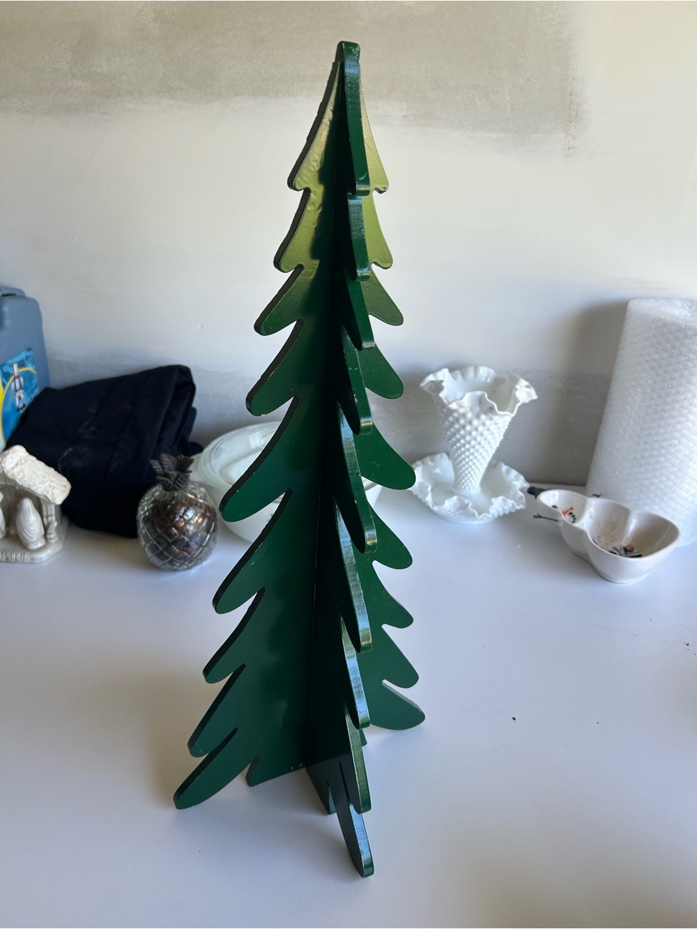 Dark Green Wooden Holiday Table Top Tree Décor